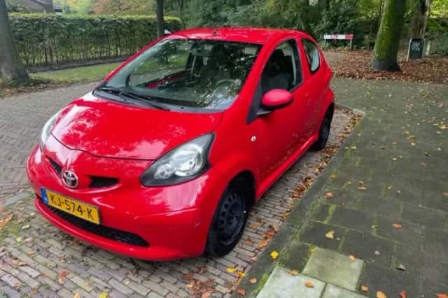 Toyota Aygo (2007) thumbnail 6