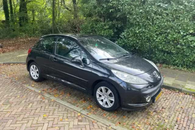 Peugeot 207 (2006) thumbnail 2