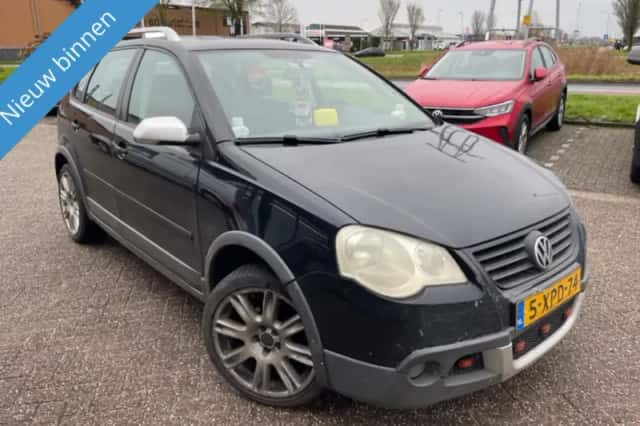 Volkswagen Polo (2006) thumbnail 1