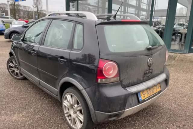Volkswagen Polo (2006) thumbnail 3