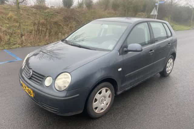 Volkswagen Polo (2002) thumbnail 2