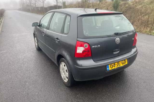 Volkswagen Polo (2002) thumbnail 5