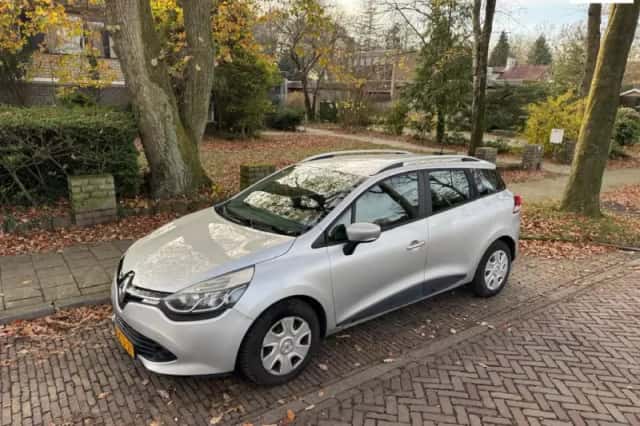 Renault Clio (2014) thumbnail 1