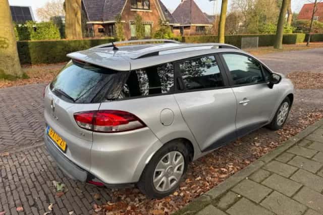 Renault Clio (2014) thumbnail 6
