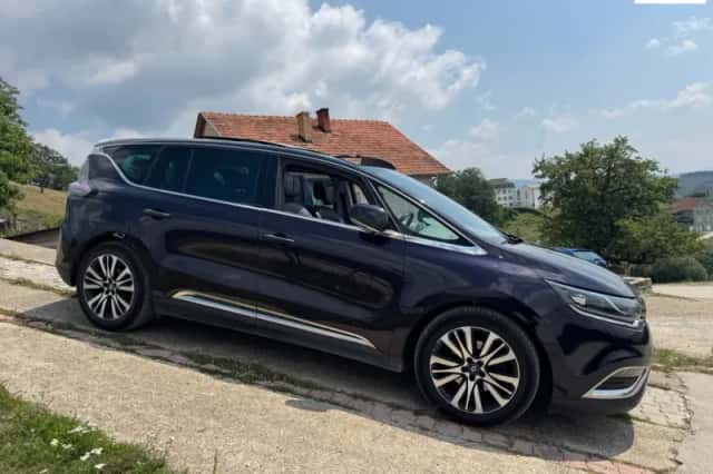 Renault Espace (2015) thumbnail 1
