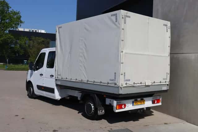 Renault Master (2022) thumbnail 3