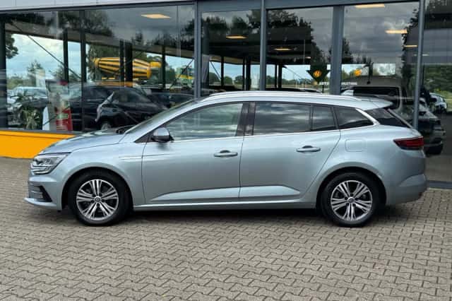 Renault Mégane (2020) thumbnail 2