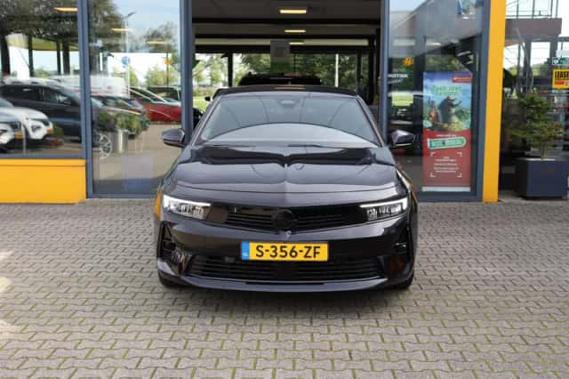 Opel Astra (2022) thumbnail 5