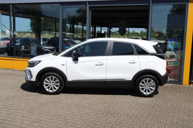 Opel Crossland (2022) thumbnail 2