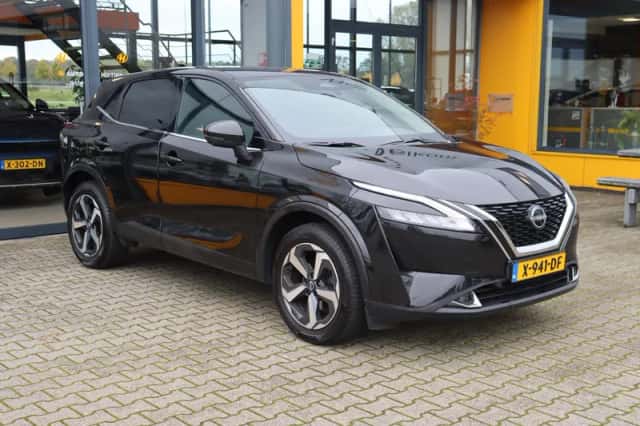Nissan Qashqai (2022) thumbnail 4