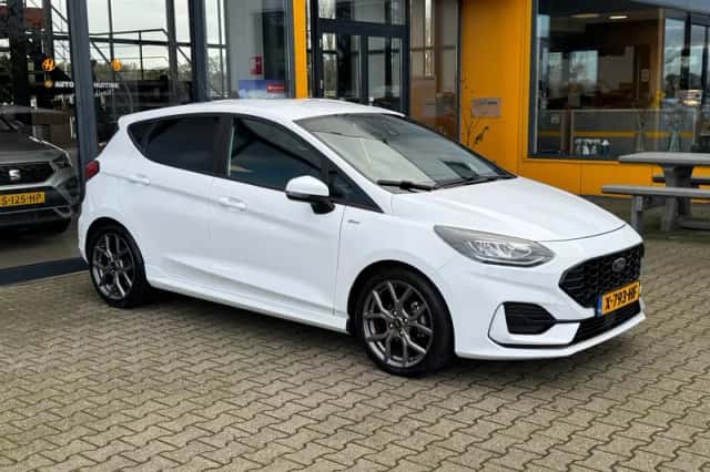 Ford Fiesta (2022) thumbnail 4