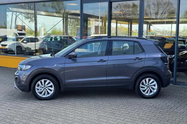 Volkswagen T-Cross (2023) thumbnail 2
