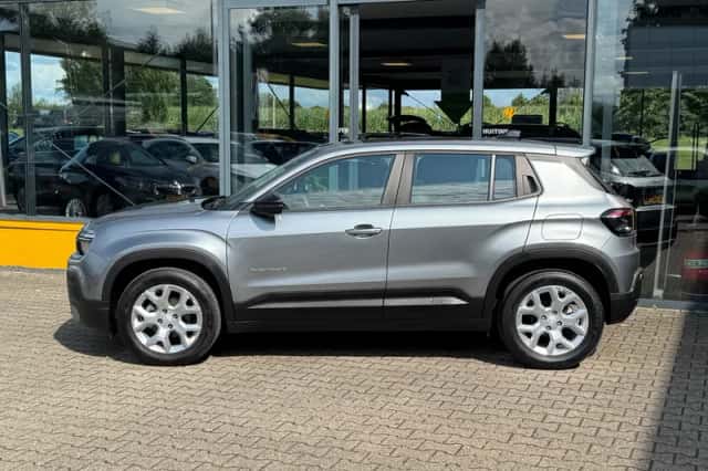 Jeep Avenger (2023) thumbnail 2