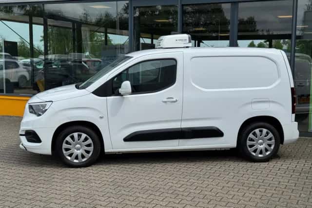 Opel Combo (2021) thumbnail 2