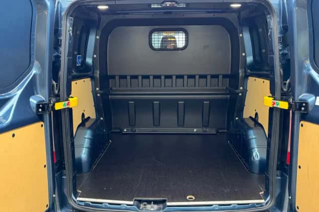Ford Transit Custom (2018) thumbnail 5