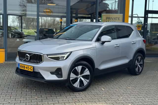 Volvo XC40 (2022) thumbnail 1