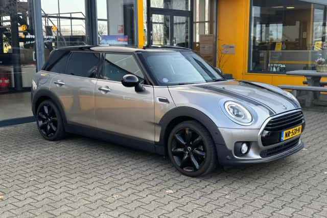 MINI Clubman (2017) thumbnail 4