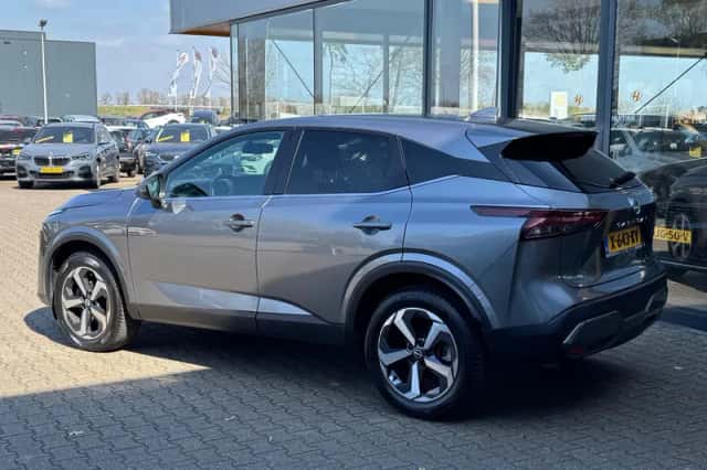 Nissan Qashqai (2022) thumbnail 3