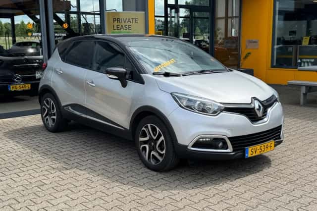 Renault Captur (2014) thumbnail 4