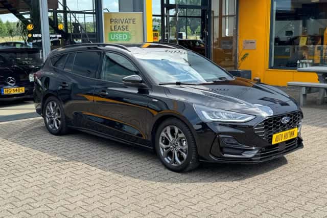 Ford Focus (2024) thumbnail 4