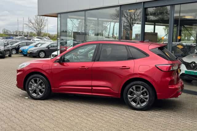 Ford Kuga (2020) thumbnail 2