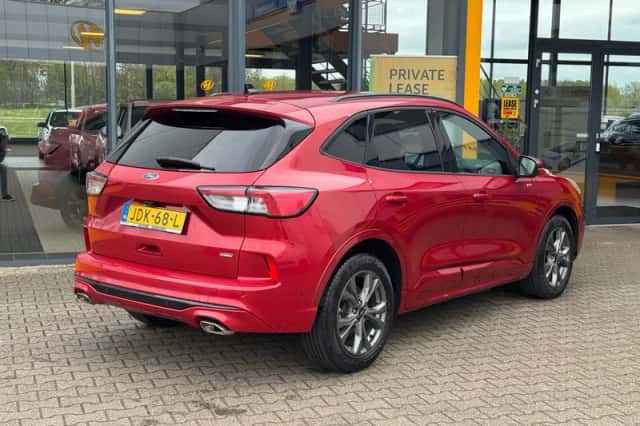 Ford Kuga (2020) thumbnail 4