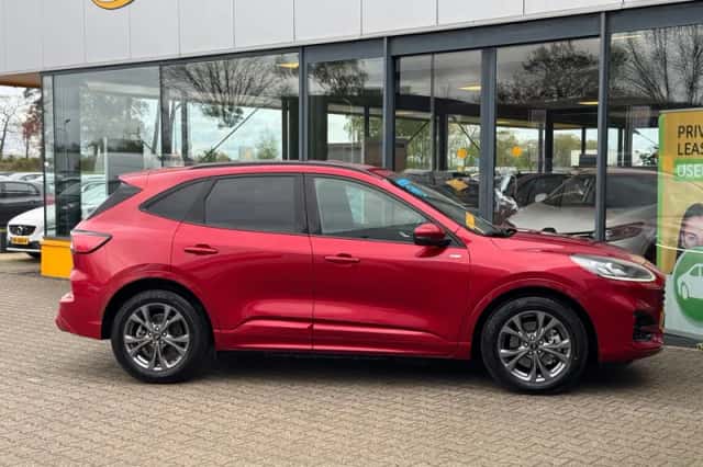 Ford Kuga (2020) thumbnail 5