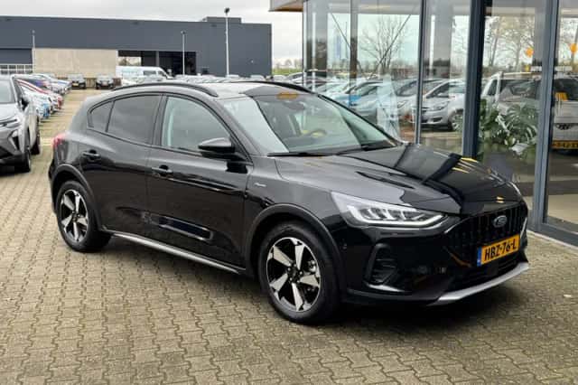 Ford Focus (2024) thumbnail 6