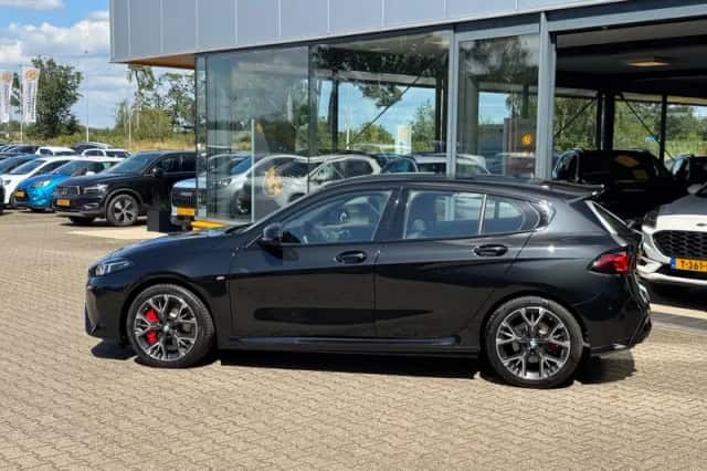 BMW 1-Serie (2025) thumbnail 2
