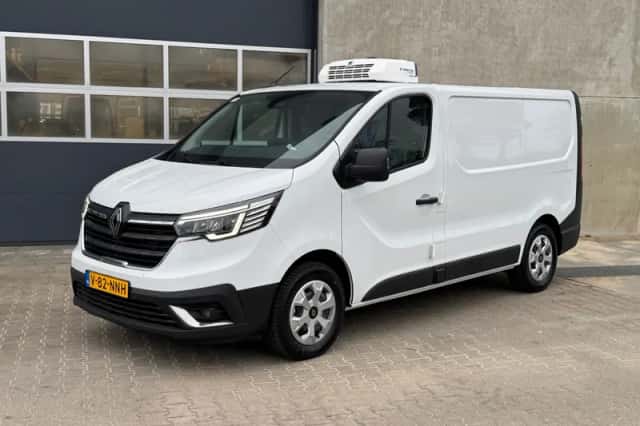 Renault Trafic (2024) thumbnail 1
