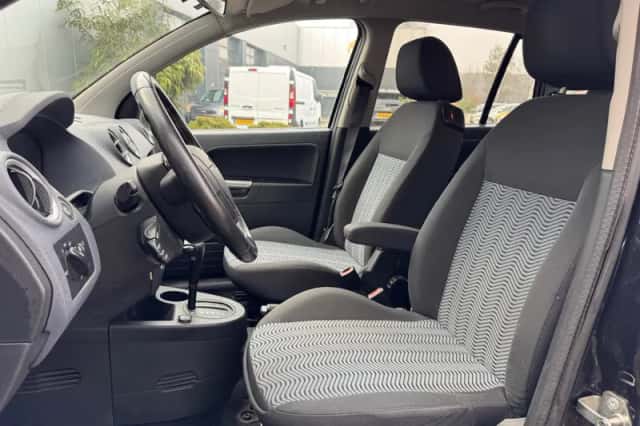 Ford FUSION (2008) thumbnail 6