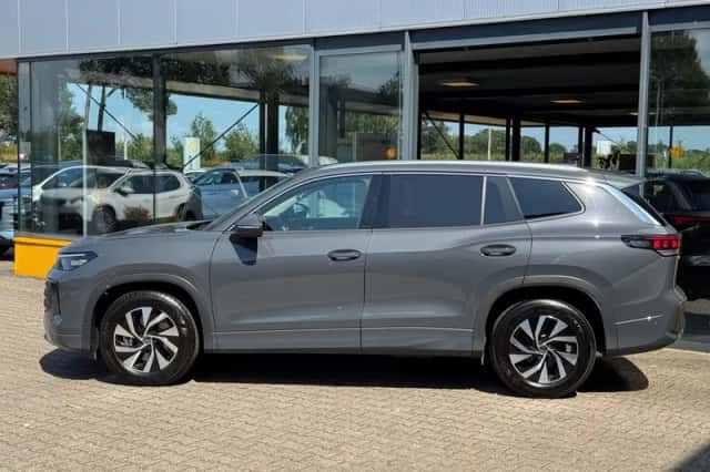 Volkswagen TAYRON (2025) thumbnail 2