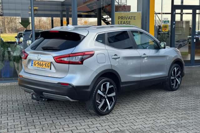 Nissan Qashqai (2019) thumbnail 4