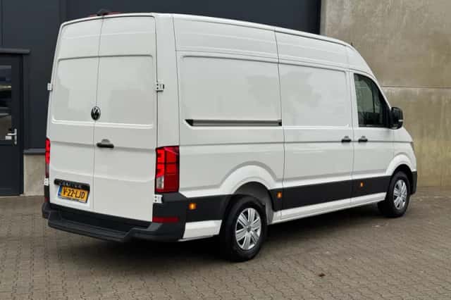 Volkswagen Crafter (2024) thumbnail 6