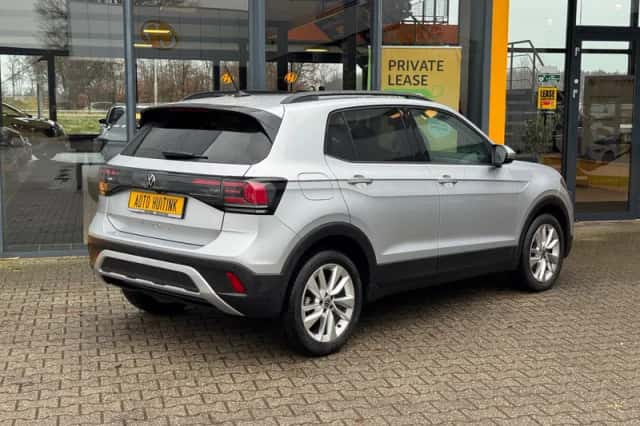 Volkswagen T-Cross (2024) thumbnail 5