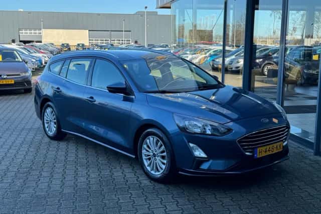 Ford Focus (2020) thumbnail 6