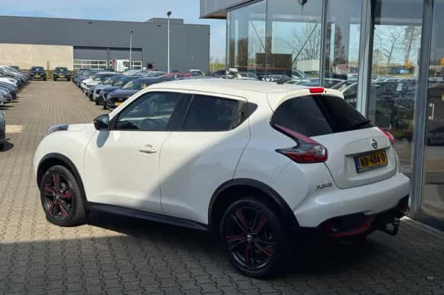 Nissan Juke (2017) thumbnail 3