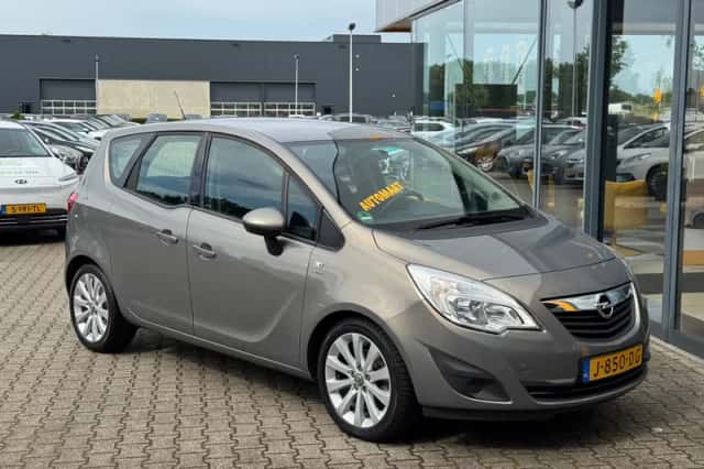 Opel Meriva (2013) thumbnail 6
