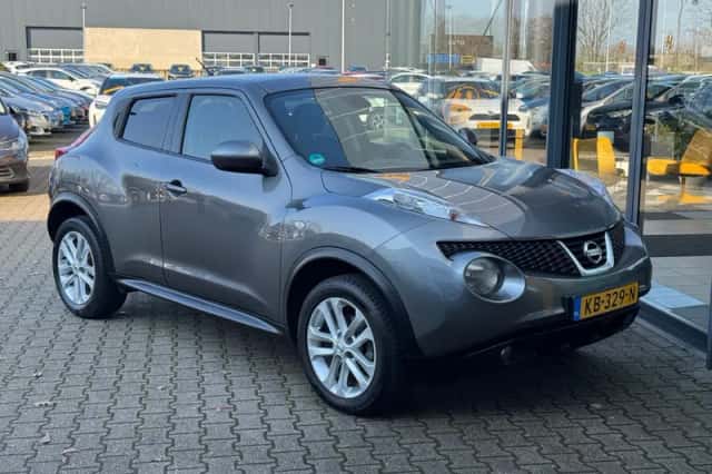 Nissan Juke (2012) thumbnail 6