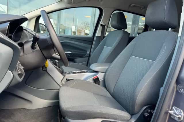 Ford C-Max (2012) thumbnail 5
