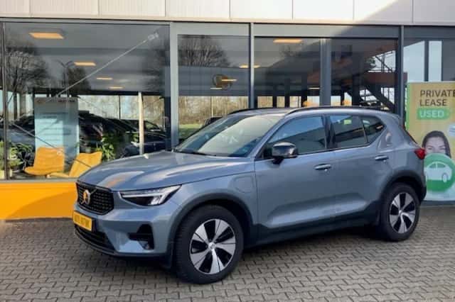 Volvo XC40 (2023) thumbnail 1