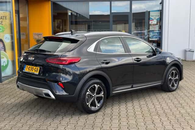 Kia XCeed (2022) thumbnail 3