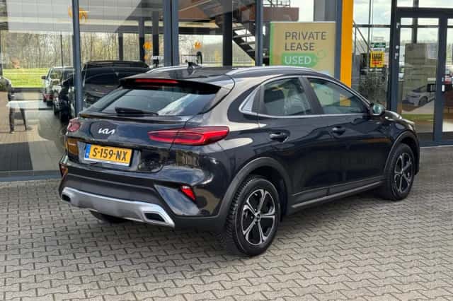 Kia XCeed (2022) thumbnail 4