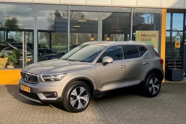 Volvo XC40 (2020) thumbnail 1