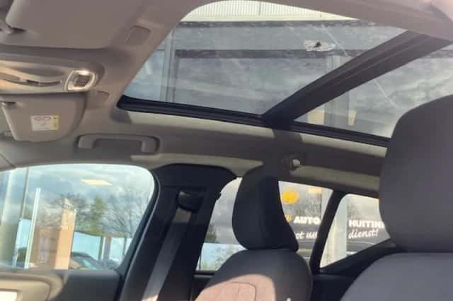 Volvo XC40 (2020) thumbnail 5