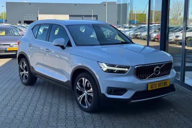 Volvo XC40 (2020) thumbnail 4