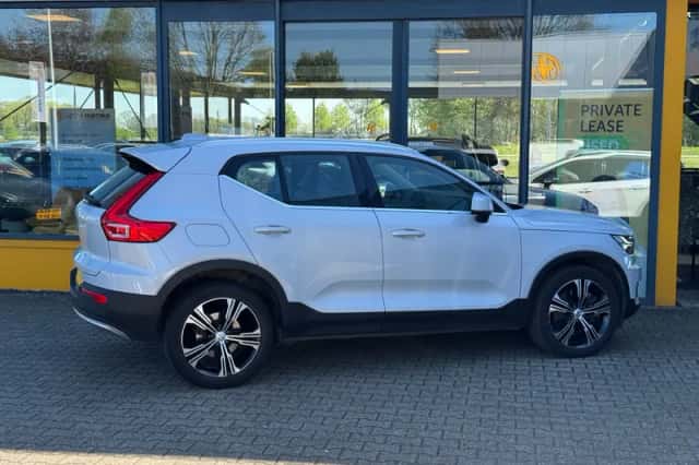 Volvo XC40 (2020) thumbnail 5