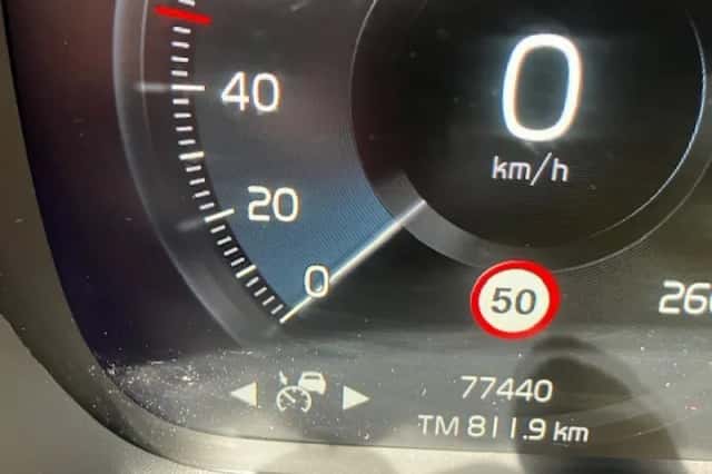 Volvo XC40 (2022) thumbnail 6