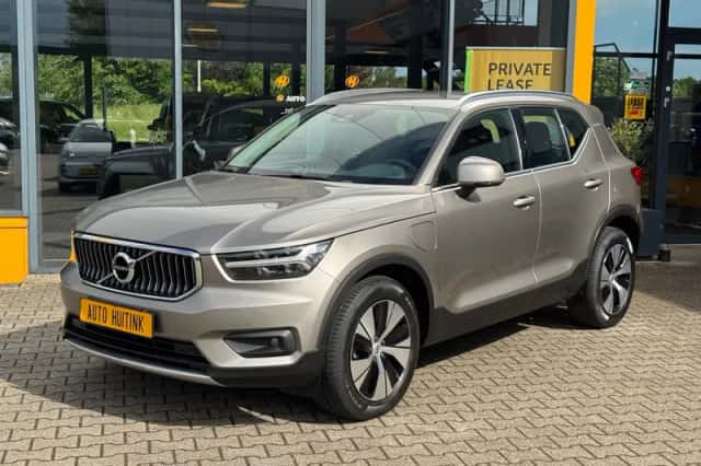 Volvo XC40 (2021) thumbnail 1