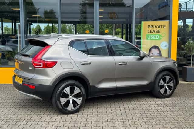 Volvo XC40 (2021) thumbnail 5